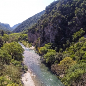 Σπυροπηγάδια στα Στενά του Καλαμά